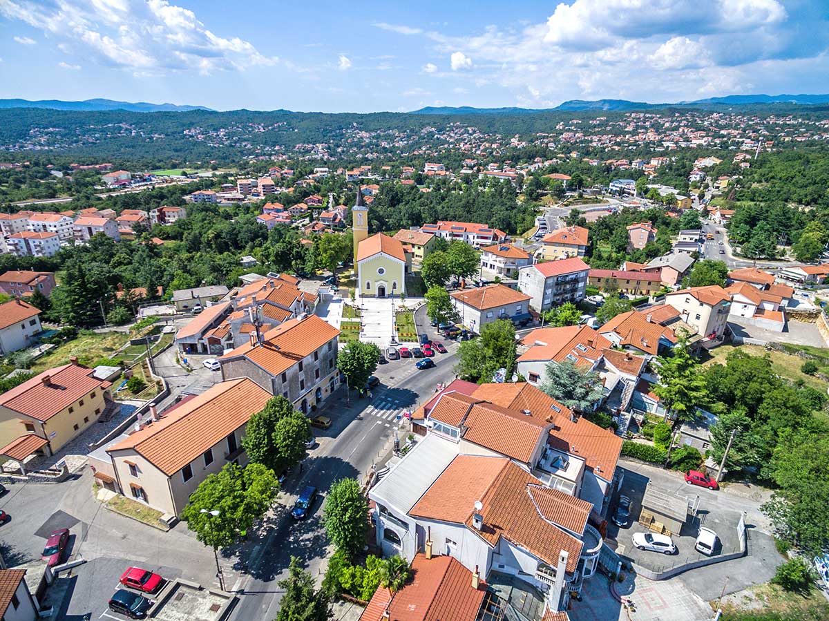 Obrtnici za stradale u potresu